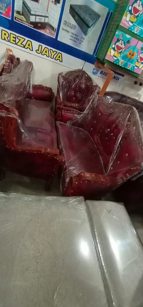 Kursi Tamu