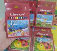 pensil warna amanda pendek