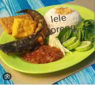 Pecel lele acik