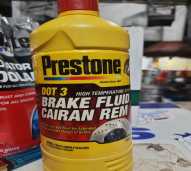 MINYAK KOPLING PRESTONE 2 BOTOL