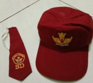 TOPI DAN DASI SD