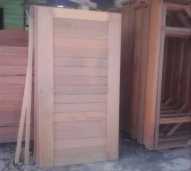 Daun Pintu